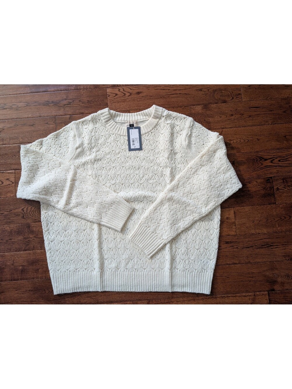Universal Thread Cream Long Sleeve Crew Neck Sweater Super Soft Size 2X NWT